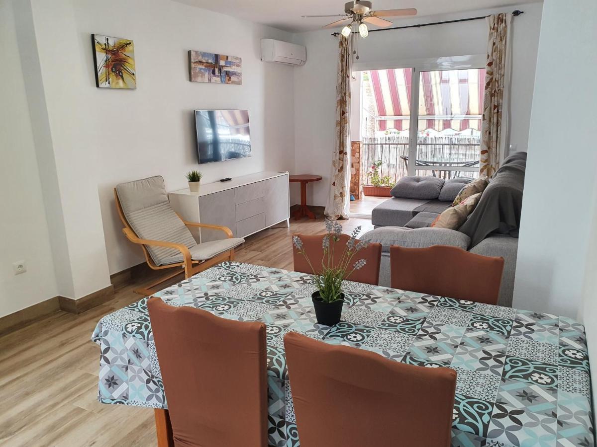 Rico Apartaments Parador Nerja Bagian luar foto