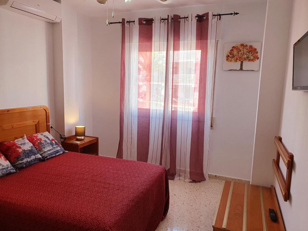 Rico Apartaments Parador Nerja Bagian luar foto