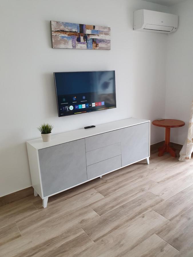 Rico Apartaments Parador Nerja Bagian luar foto