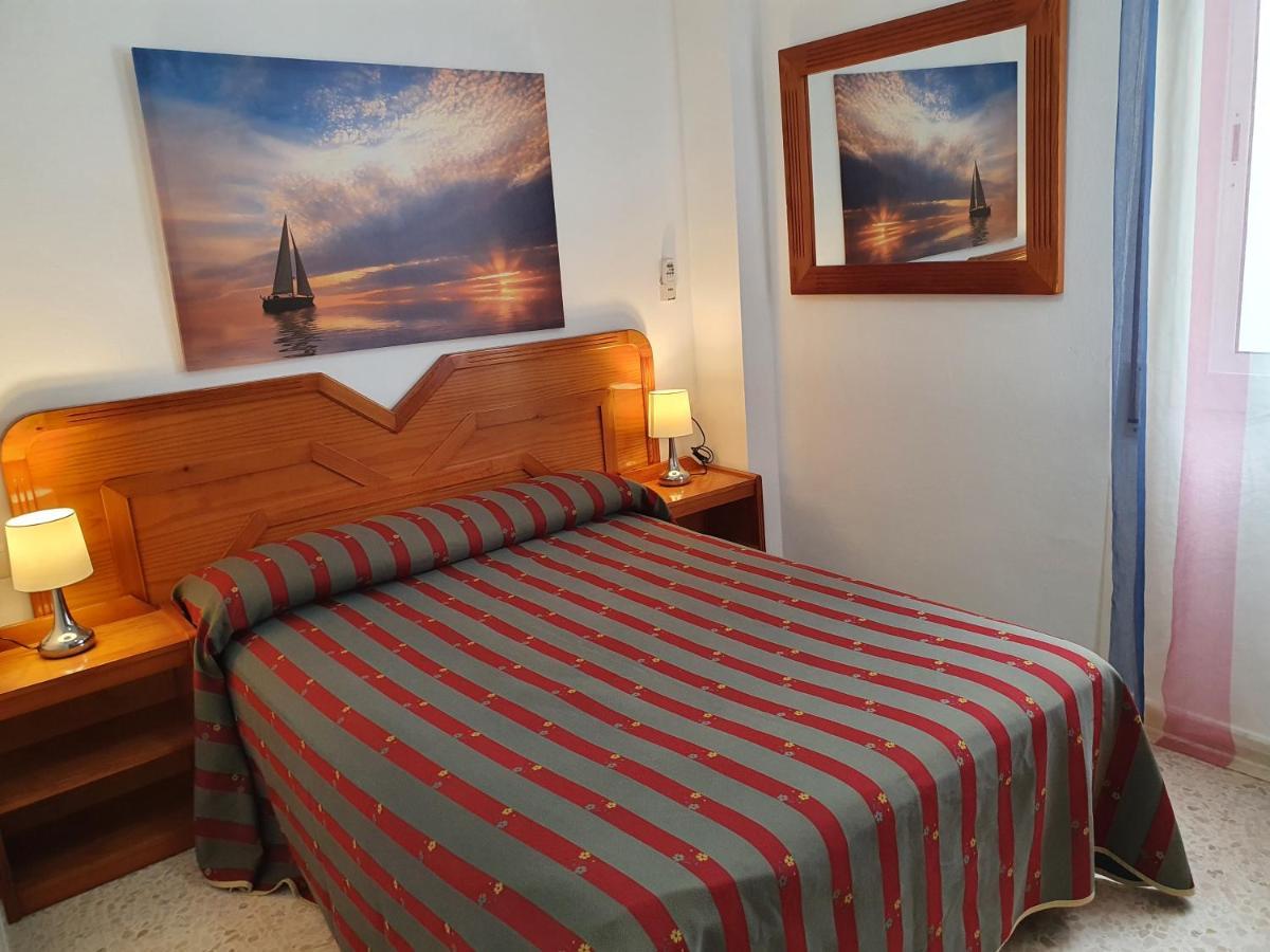 Rico Apartaments Parador Nerja Bagian luar foto