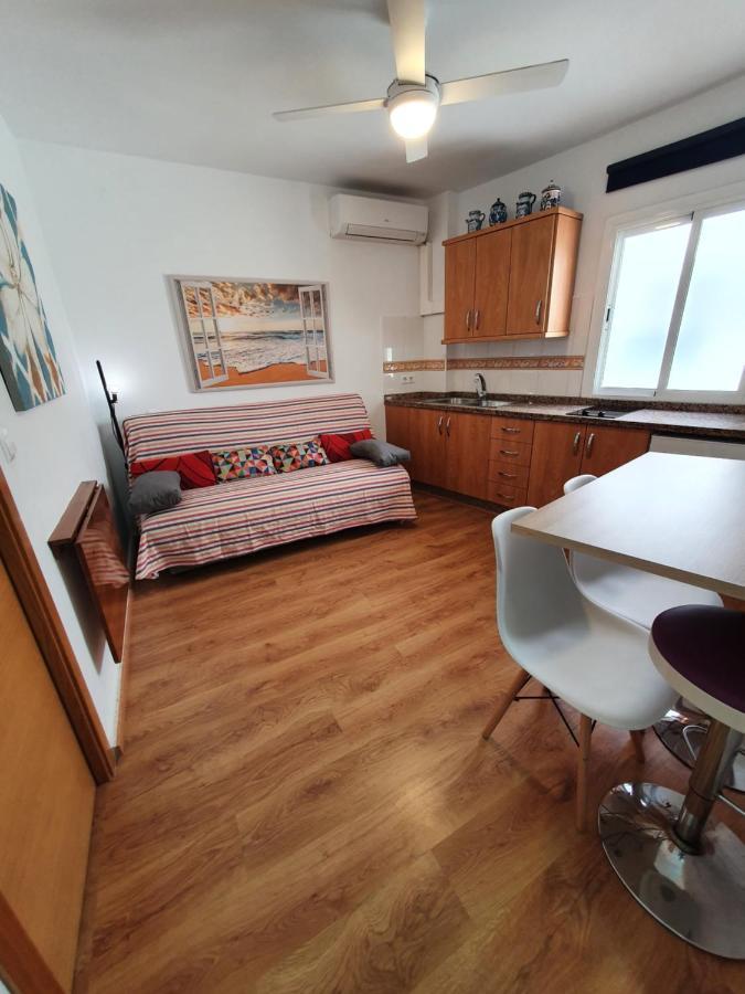 Rico Apartaments Parador Nerja Bagian luar foto